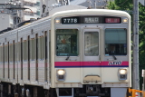 044_s.jpg
