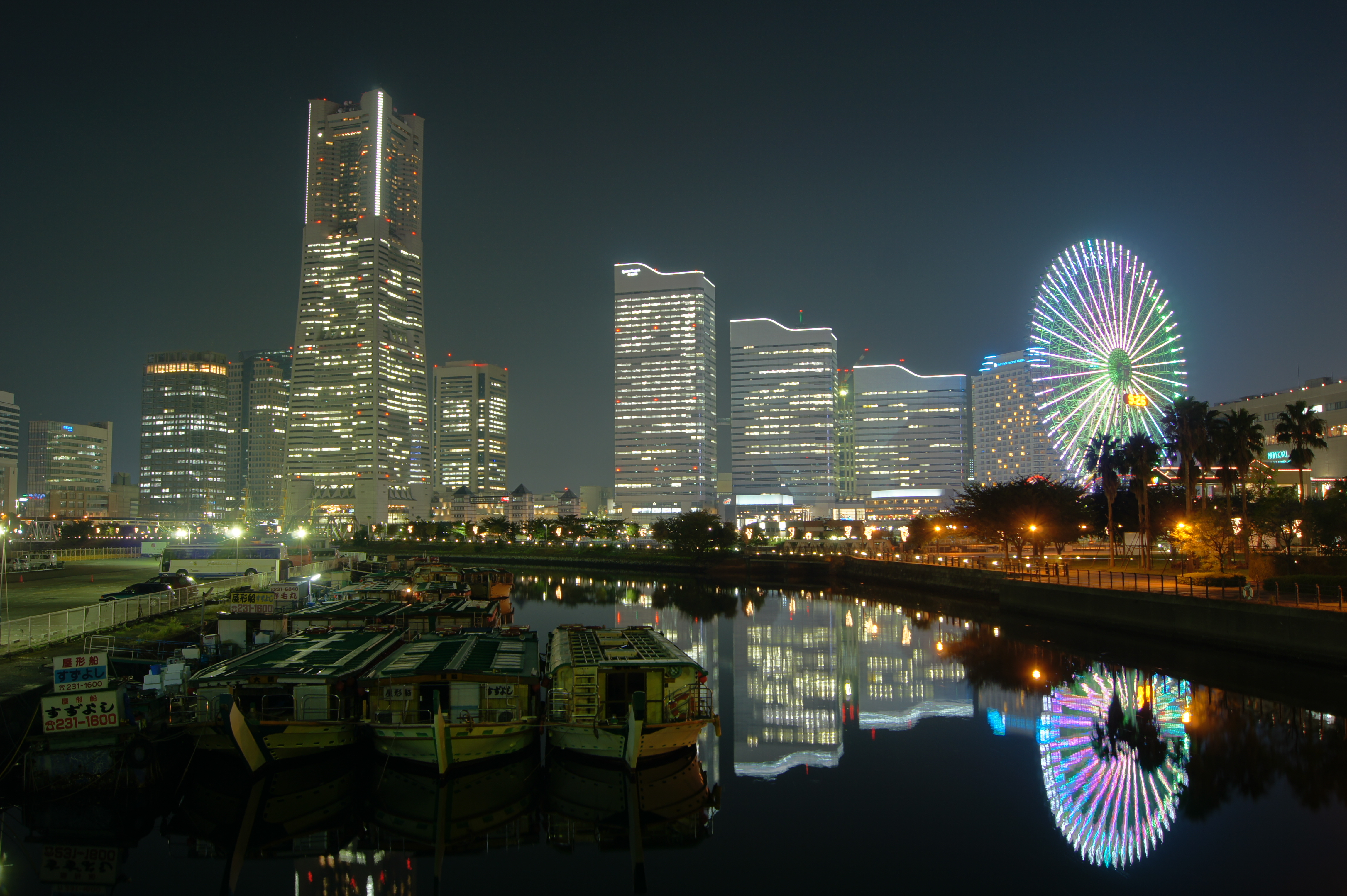 �I�[�gHDR�i3EV�j��550 / DT 18-55mm F3.5-5.6 SAM / ��4.2MB / 4,592�~3,056 / 1�b / F5.6 / 0EV / ISO200 / WB:�I�[�g / 18mm