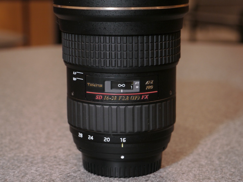 AT-X PRO SD 16-28mm F2.8 FX�B�����܂ł����b�N�A�b�v�ł���A���i���̋łɂ͊O�ς��ω�����\��������