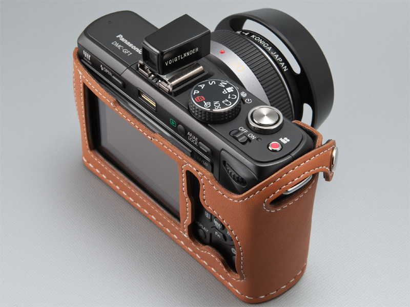 28/35mm mini Finder�̓R�V�i���t�H�N�g�����_�[�u�����h�Ŕ������Ă������i��