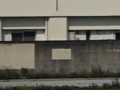 018_s.jpg