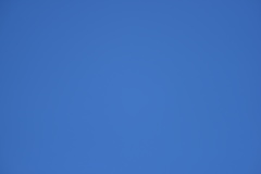 057_s.jpg