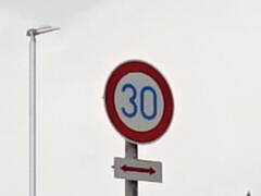 014_s.jpg