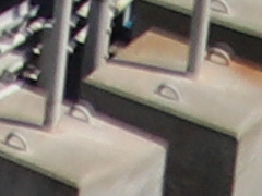 018_s.jpg