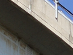 009_s.jpg