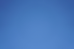 053_s.jpg