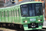 166_s.jpg