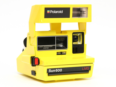 polaroid yellow 600