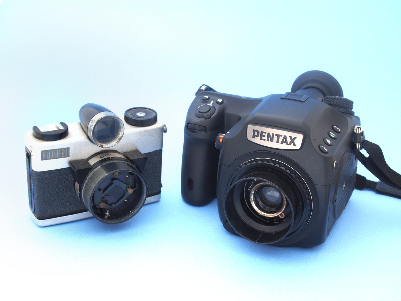 切り貼りデジカメ実験室：PENTAX 645Zに「フジペット」レンズを装着