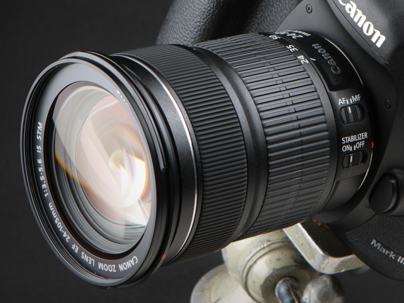 上品な Canon STM IS F3.5-.5.6 EF24-105mm レンズ(ズーム)