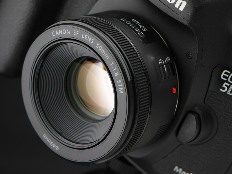 Canon EF50mm F1.8 STM レンズ-