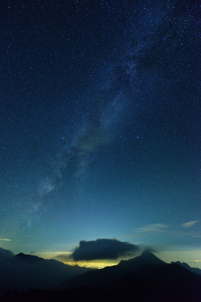 季節の風景撮影テクニック 夏編 その2 夜空に映える 天の川 の撮り方3選 デジカメ Watch Watch