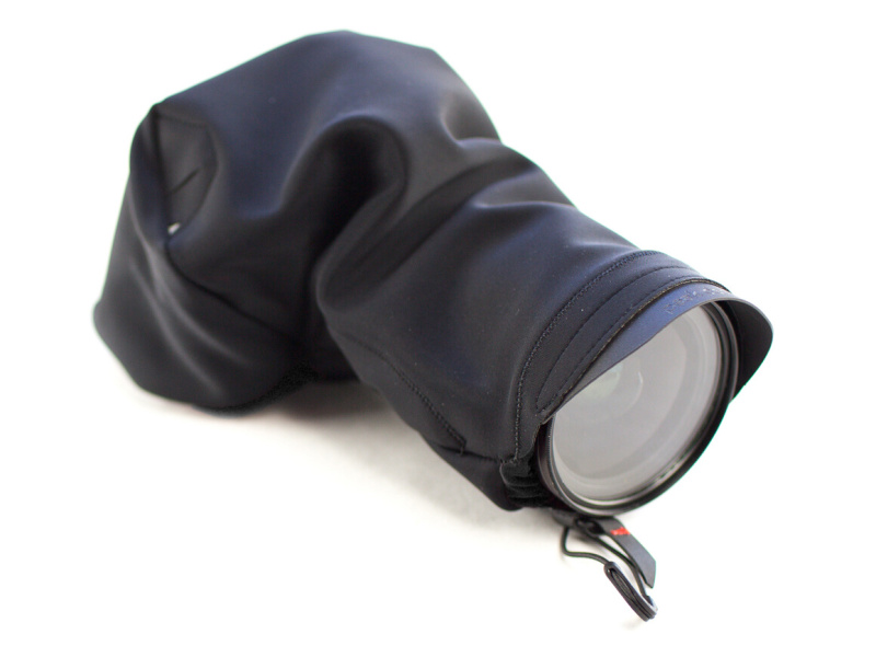 peak design、防水性ストレッチ素材のカメラカバー - デジカメ Watch Watch