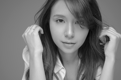 May J. × 藤里一郎写真展「Side by Side」　額縁　写真 May J. × 藤里一郎写真展「Side by Side」 額縁 写真 May J. × 藤里