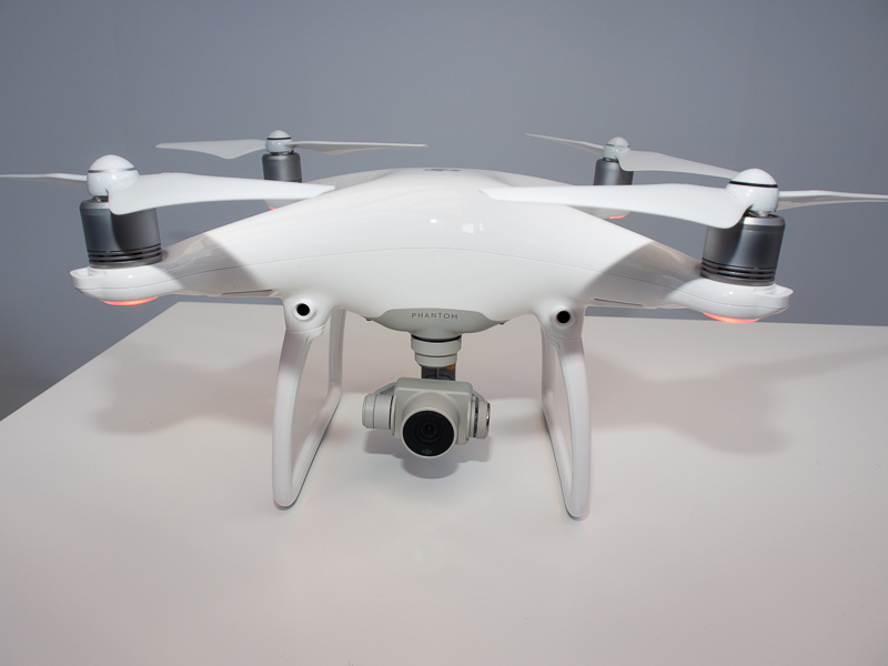 インタビュー：障害物を避けるドローン、DJI「Phantom 4」について聞く - デジカメ Watch