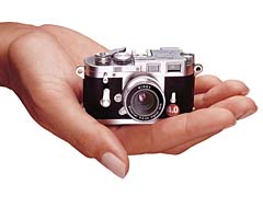 駒村商会、ライカM3型のトイデジカメ「MINOX DCC Leica M3(4.0)」