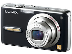 パナソニック、3型液晶を搭載した「LUMIX DMC-FX50」