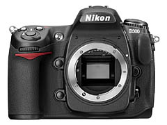 Nikon D300 一眼レフ　メモリカード付きシャッター回数は2348です