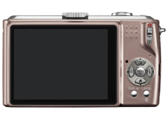 パナソニック、有効910万画素になった光学10倍ズーム機「LUMIX 