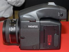 PIE2008】マミヤ、デジタルバック対応の中判カメラを発表