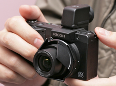 大人気モデルRICOH GX200  リコーGX200