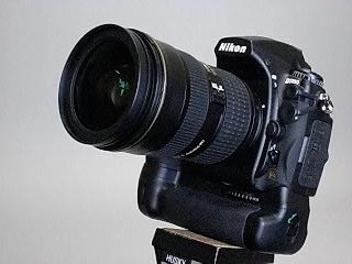 写真で見るニコン「D700」