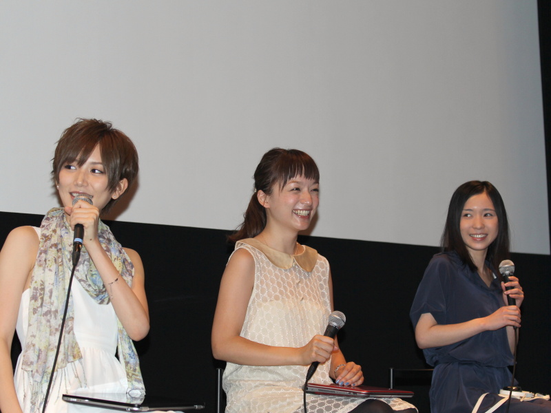 ニュース 11月公開の映画 女子カメラ 完成披露試写会 主演のakb48スーパー研究生 光宗薫が華やかに登場