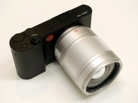 インタビュー 外観も動作もスムーズになった ライカtl2 の進化点 デジカメ Watch