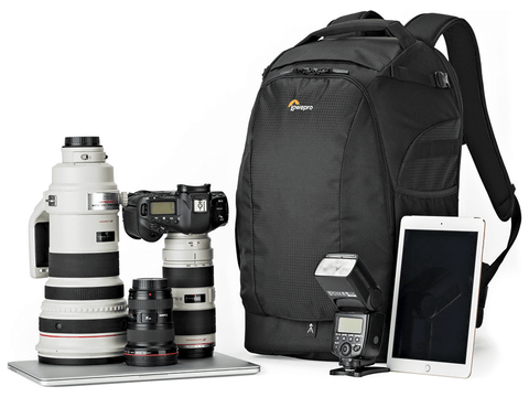 Lowepro、PC対応になった「フリップサイドAW II」バックパック 