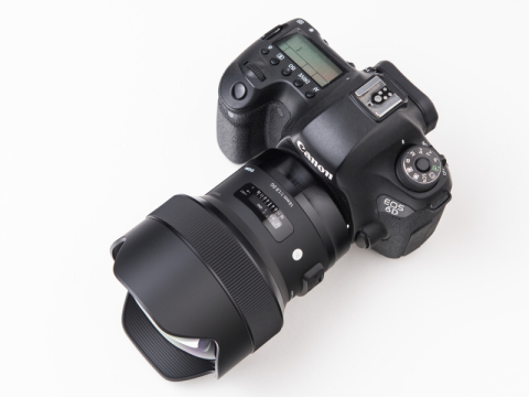交換レンズレビュー：SIGMA 14mm F1.8 DG HSM - デジカメ Watch