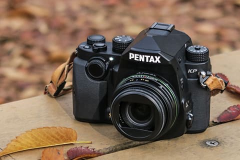 特別企画 フィルムカメラ感覚のスナップ一眼レフ Pentax Kpの魅力 デジカメ Watch