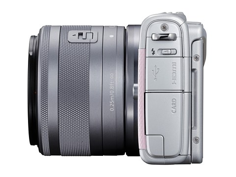 キヤノン「EOS M100」に1,000台限定のピンクモデル - デジカメ Watch