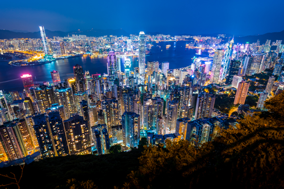 ニコン D850 Nikkorレンズ 写真家インタビュー 豊かな階調とノイズの少なさが 光を克明に浮かび上がらせる 夜景写真 丸田あつしさん デジカメ Watch