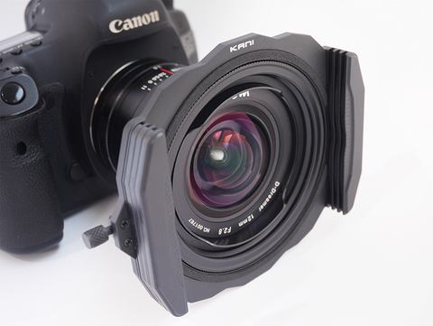 カメラ その他 KANI、「LAOWA 12mm F2.8 Zero-D」対応の角形フィルターホルダー 