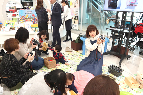 イベントレポート 鈴木さや香さんによる ママさんほんわかワークショップ に参加してきました デジカメ Watch