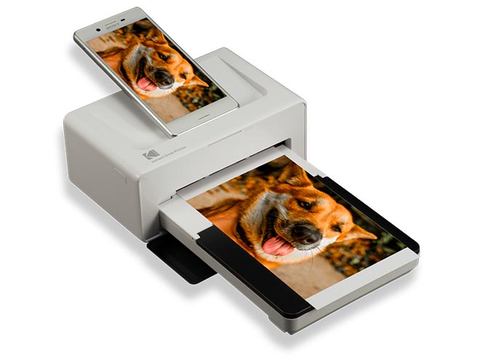 Kodakフォトプリンターが日本先行発売 スマホ接続に特化 デジカメ Watch