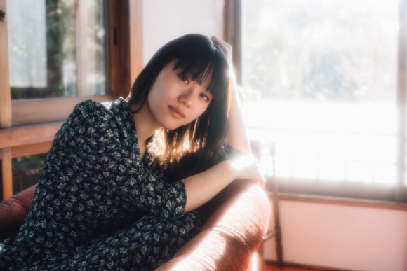 ソニー フルサイズミラーレスa7 Iiiの実力をジャンル別に検証 ポートレート編 Sonnar T Fe 55mm F1 8 Za Iii デジカメ Watch