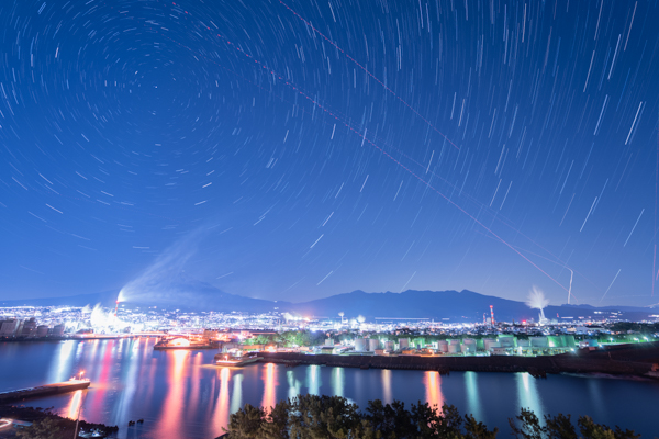 特別企画：便利なアイテム「光害カットフィルター」で星景写真をグレードアップ！ - デジカメ Watch