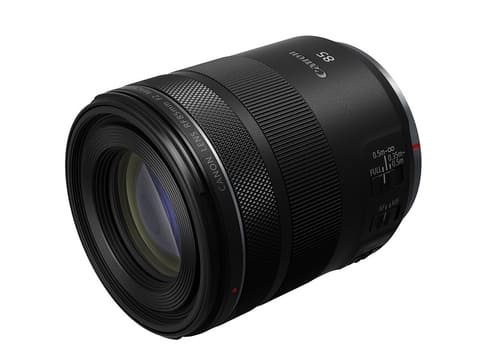 いつでもポイント10倍 RF万能中望遠！CANON RF85mm F2 Macro IS STM