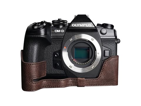 OM-D E-M1 Mark III」「OM-D E-M10 Mark IV」用のレザーケース