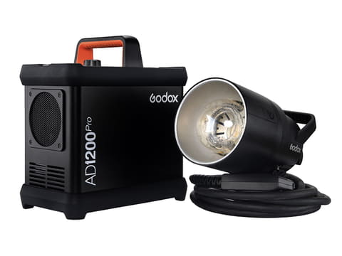 GODOX、1,200Ws出力のバッテリーストロボ「AD1200 Pro」 - デジカメ Watch
