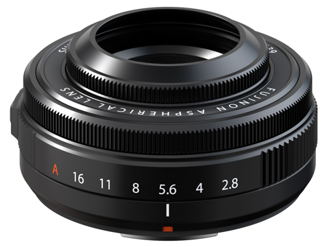 富士フイルム、41mm相当の薄型レンズ「XF27mmF2.8」をリニューアル