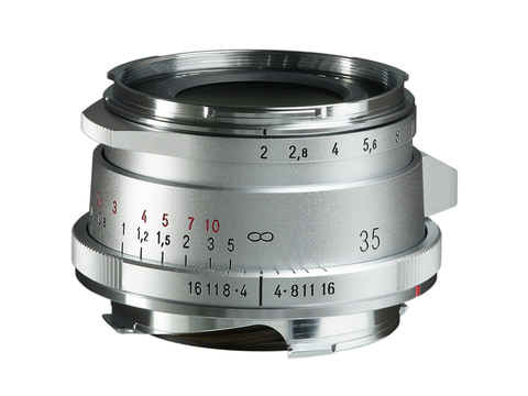 カメラ レンズ(単焦点) 新デザインになった「ULTRON Vintage Line 35mm F2 Aspherical TypeII 