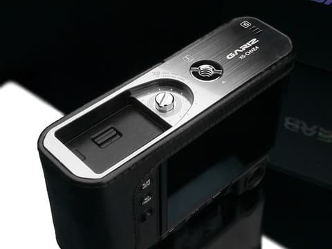 GARIZ、イタリアンレザーのFUJIFILM X-E4用カメラケース。ブラックと ...
