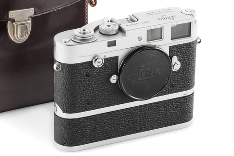 Leica Leitz m4 appareil photo plaque de sol Plaque Camera Body Bottom Plate GER 1686/8 