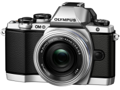 オリンパス 世界最薄の電動標準ズームレンズ デジカメ Watch Watch