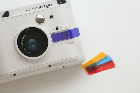 ロモグラフィーのインスタントカメラ Lomo Instant を使ってみました 女子カメ Watch