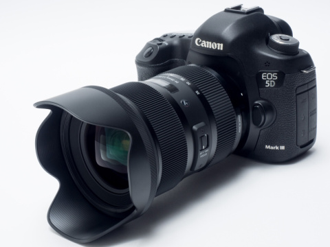 交換レンズレビュー Sigma 24 35mm F2 Dg Hsm Art デジカメ Watch