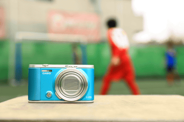 カメラ レンズ一体型（コンパクト）カメラ カシオ - デジカメ Watch
