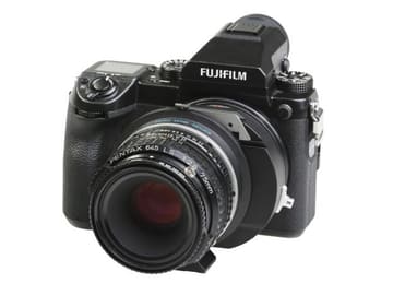 FUJIFILM GFX用のビューカメラアダプターが発売延期に - デジカメ Watch